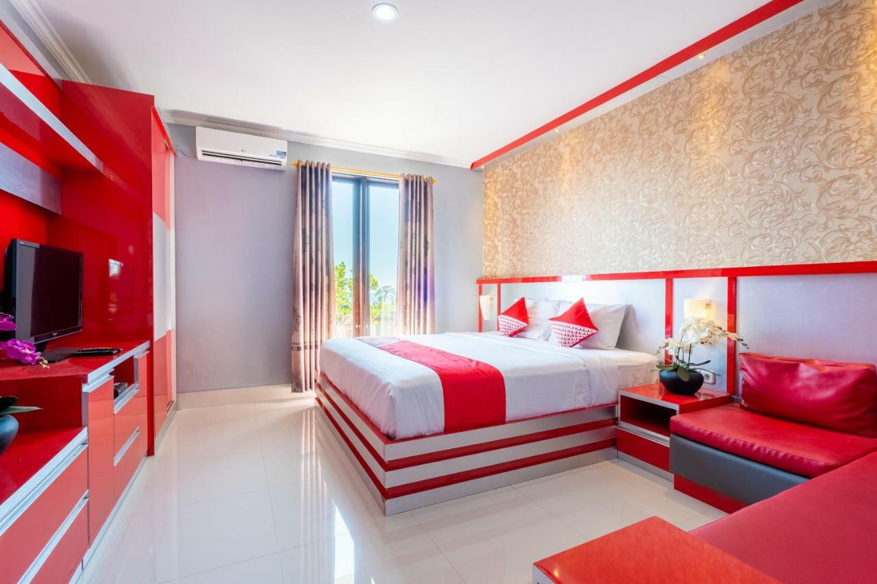 Oyo 922 Pp Dream Guest House Ловина Экстерьер фото