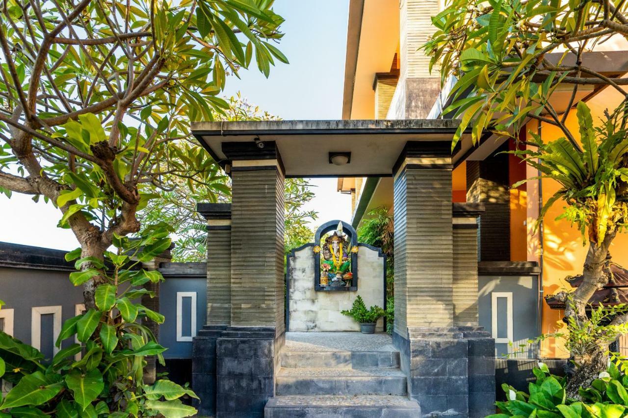 Oyo 922 Pp Dream Guest House Ловина Экстерьер фото