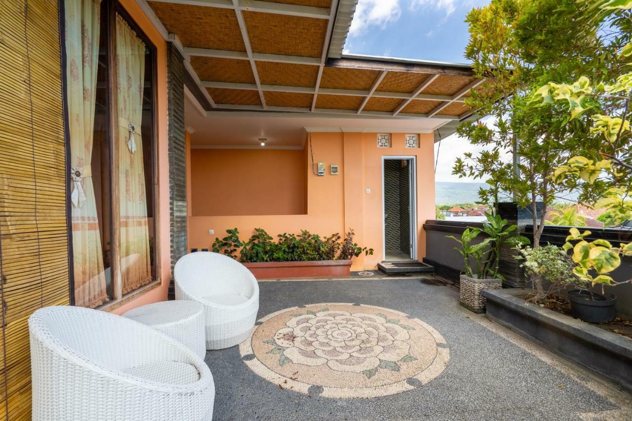 Oyo 922 Pp Dream Guest House Ловина Экстерьер фото