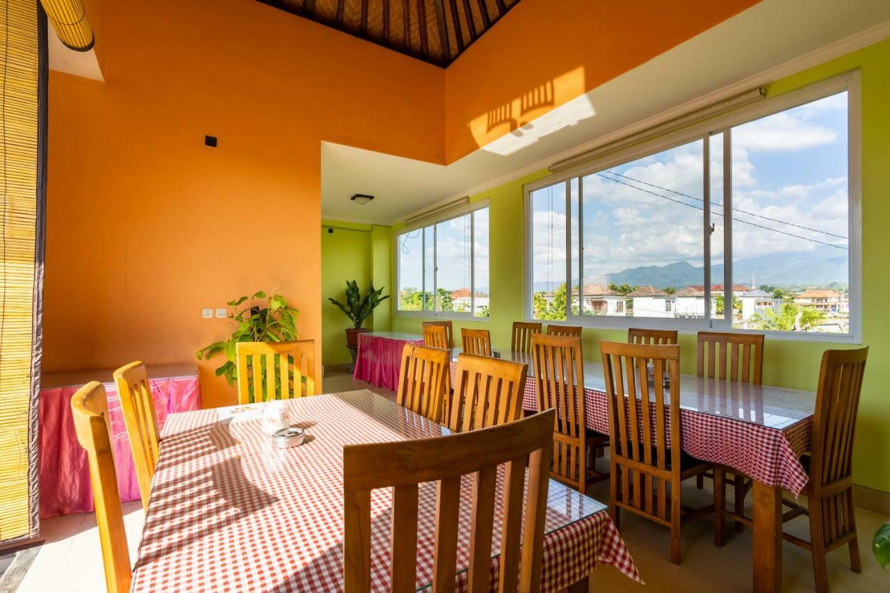 Oyo 922 Pp Dream Guest House Ловина Экстерьер фото