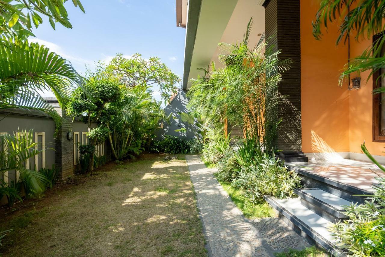 Oyo 922 Pp Dream Guest House Ловина Экстерьер фото