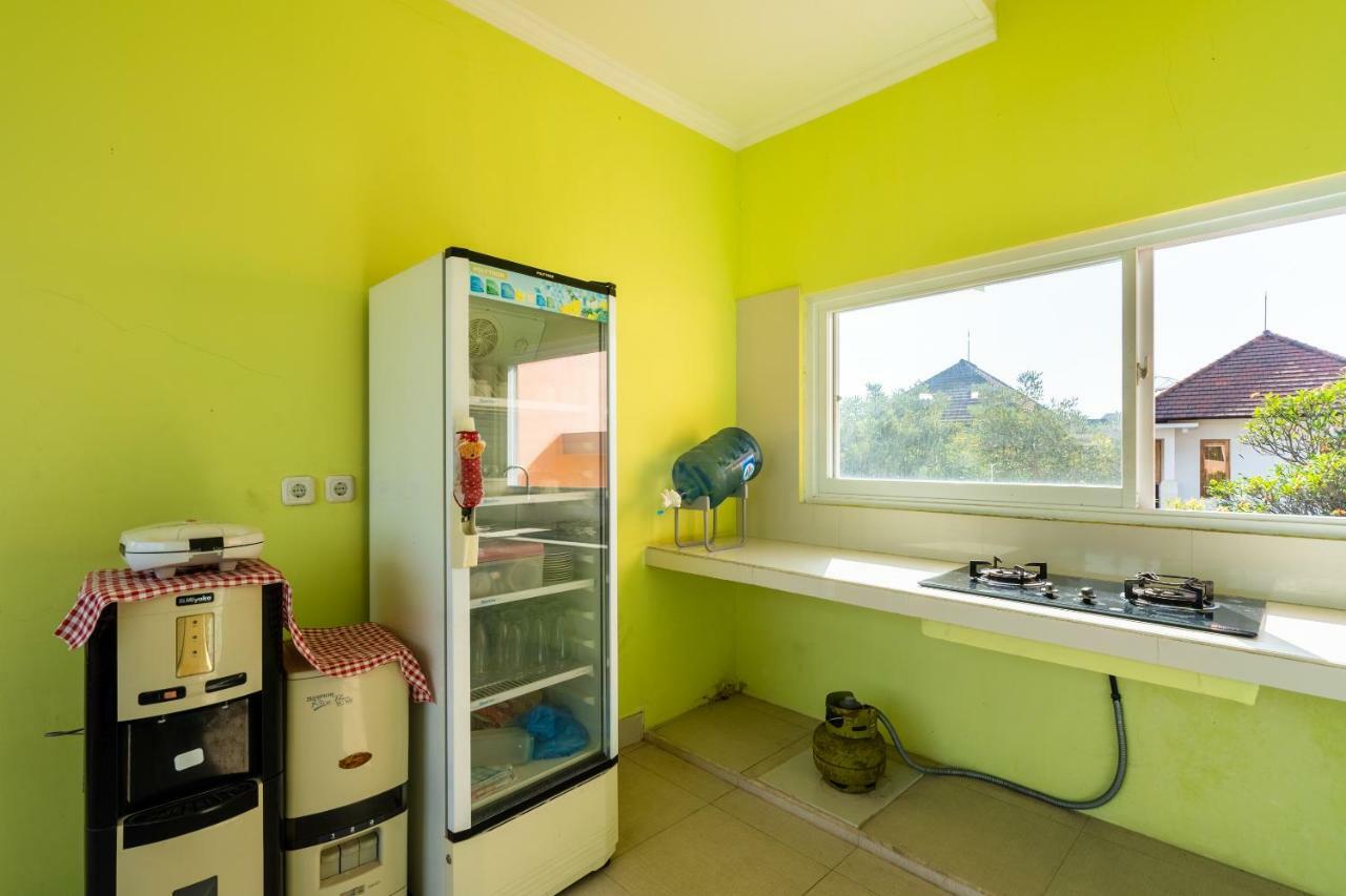 Oyo 922 Pp Dream Guest House Ловина Экстерьер фото