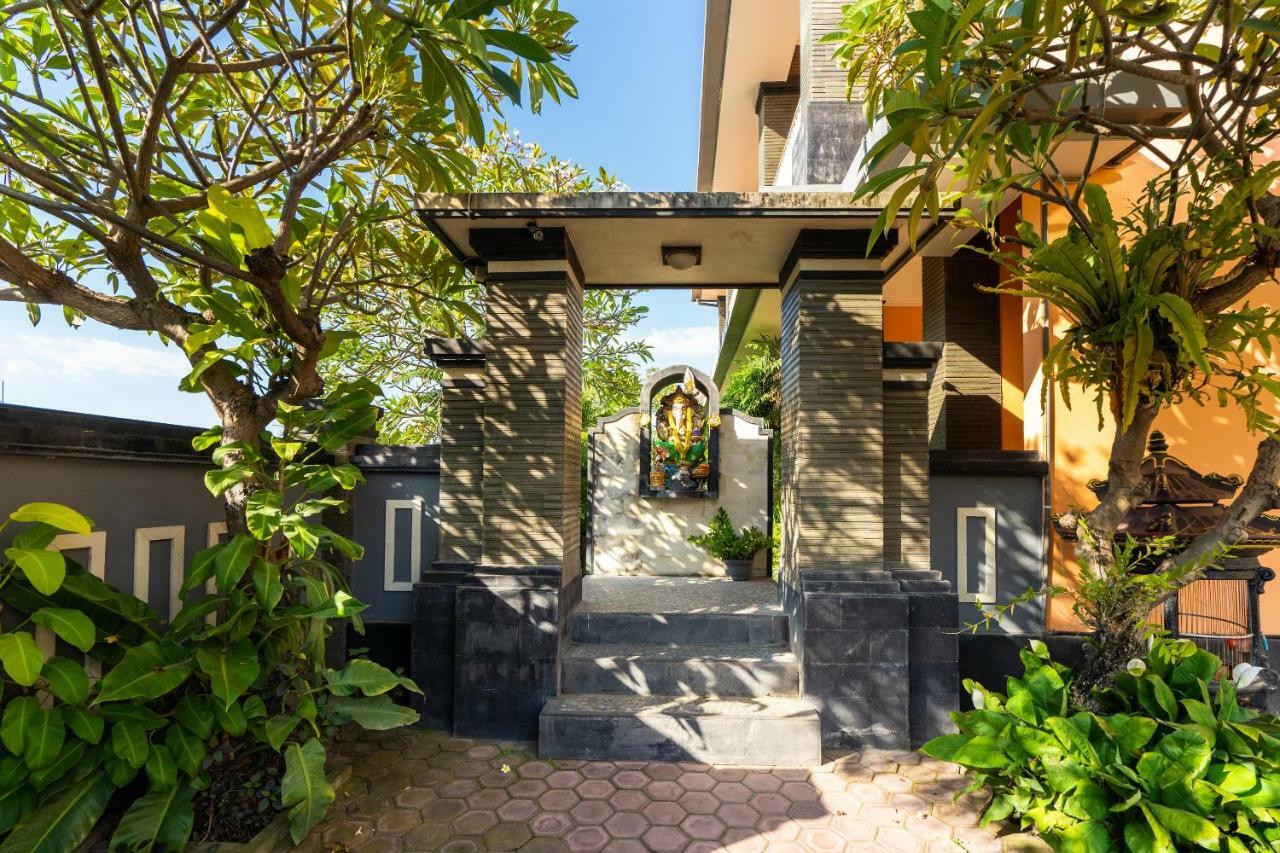 Oyo 922 Pp Dream Guest House Ловина Экстерьер фото