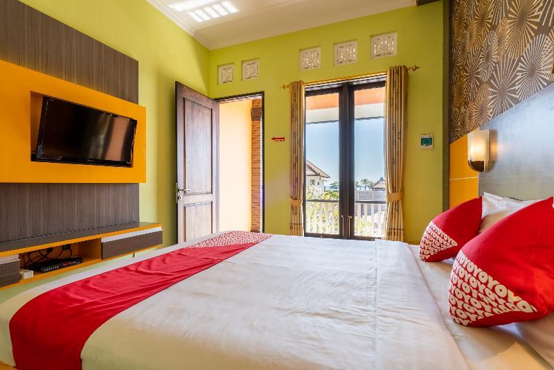 Oyo 922 Pp Dream Guest House Ловина Экстерьер фото